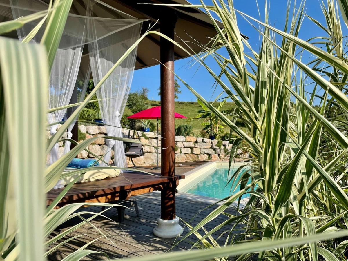Un Parfum De Thailande, Ressourcement Et Massages Curemonte Eksteriør billede